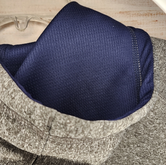 UConn Gray Hoodie Sweater - Picture 8 of 11